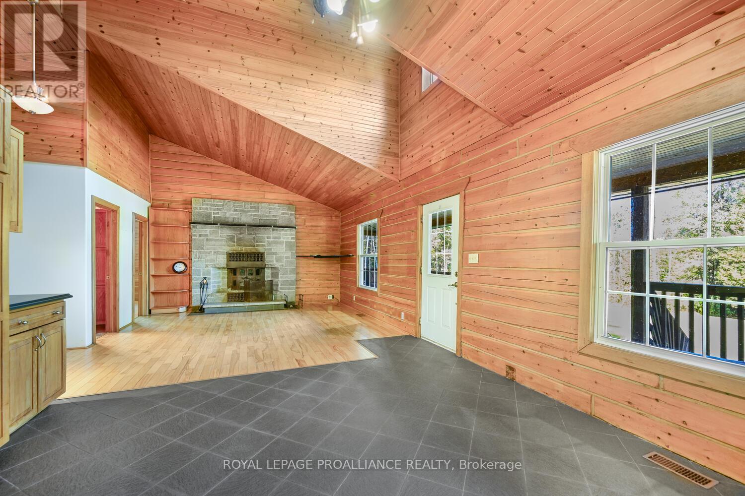 9118 County 44 Road, Edwardsburgh/cardinal, Ontario  K0E 1X0 - Photo 20 - X12441963