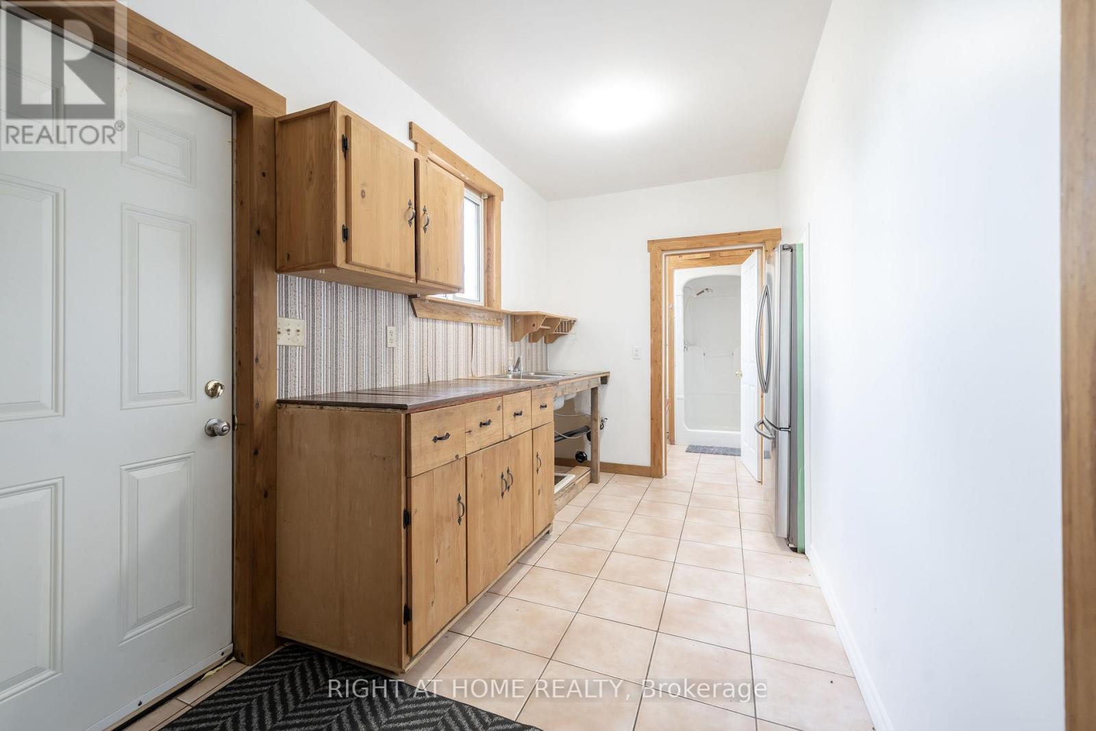 3392 Coronation Avenue, Severn, Ontario  L0K 1G0 - Photo 21 - S12478311