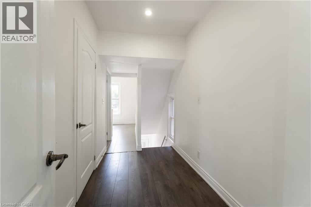 934 Barton Street E Unit# 2, Hamilton, Ontario  L8L 3C5 - Photo 11 - 40797107