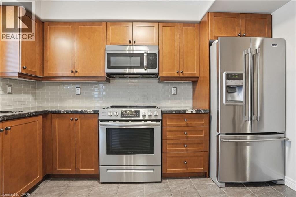 201 Westbank Trail Unit# 13, Stoney Creek, Ontario  L8J 0H4 - Photo 10 - 40796976