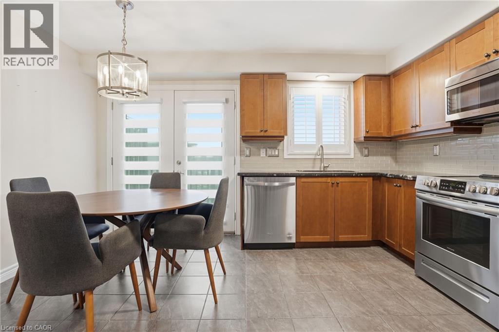 201 Westbank Trail Unit# 13, Stoney Creek, Ontario  L8J 0H4 - Photo 8 - 40796976