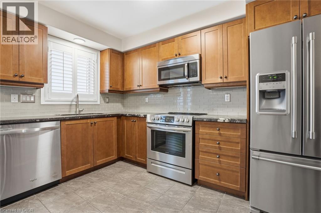 201 Westbank Trail Unit# 13, Stoney Creek, Ontario  L8J 0H4 - Photo 9 - 40796976