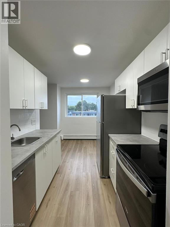 705 Glen Forrest Boulevard Unit# 08, Waterloo, Ontario  N2L 4K7 - Photo 4 - 40793974