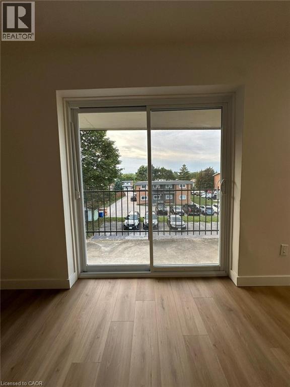 705 Glen Forrest Boulevard Unit# 08, Waterloo, Ontario  N2L 4K7 - Photo 6 - 40793974