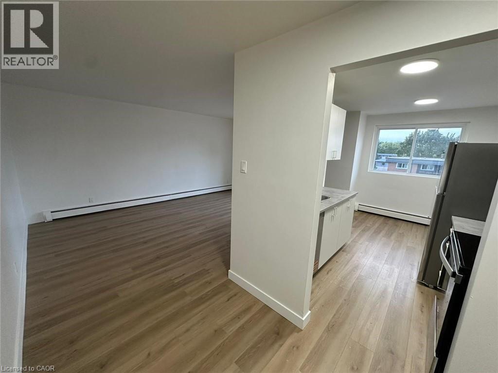 705 Glen Forrest Boulevard Unit# 08, Waterloo, Ontario  N2L 4K7 - Photo 7 - 40793974