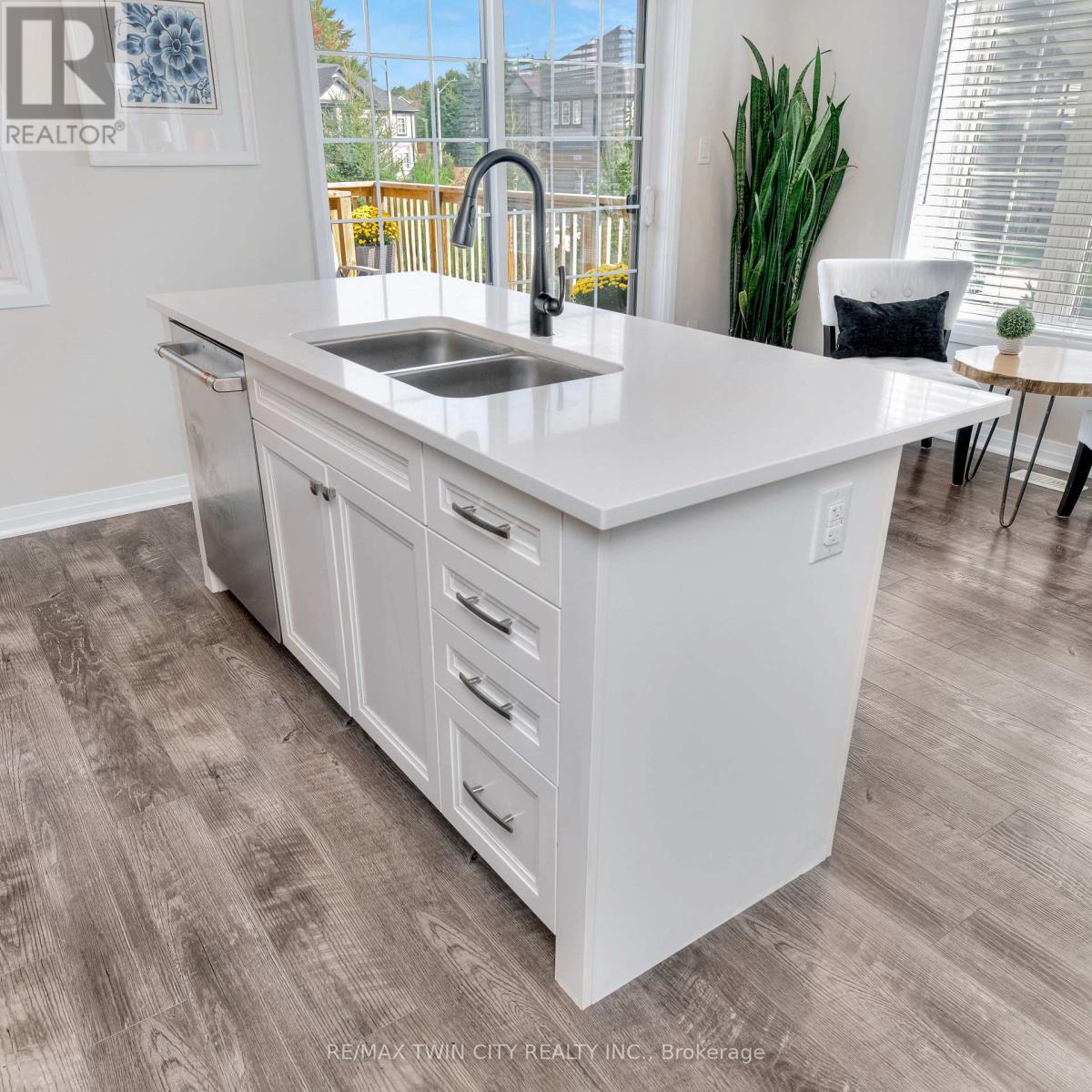 41 Sportsman Hill Street, Kitchener, Ontario  N2P 0J4 - Photo 16 - X12676504