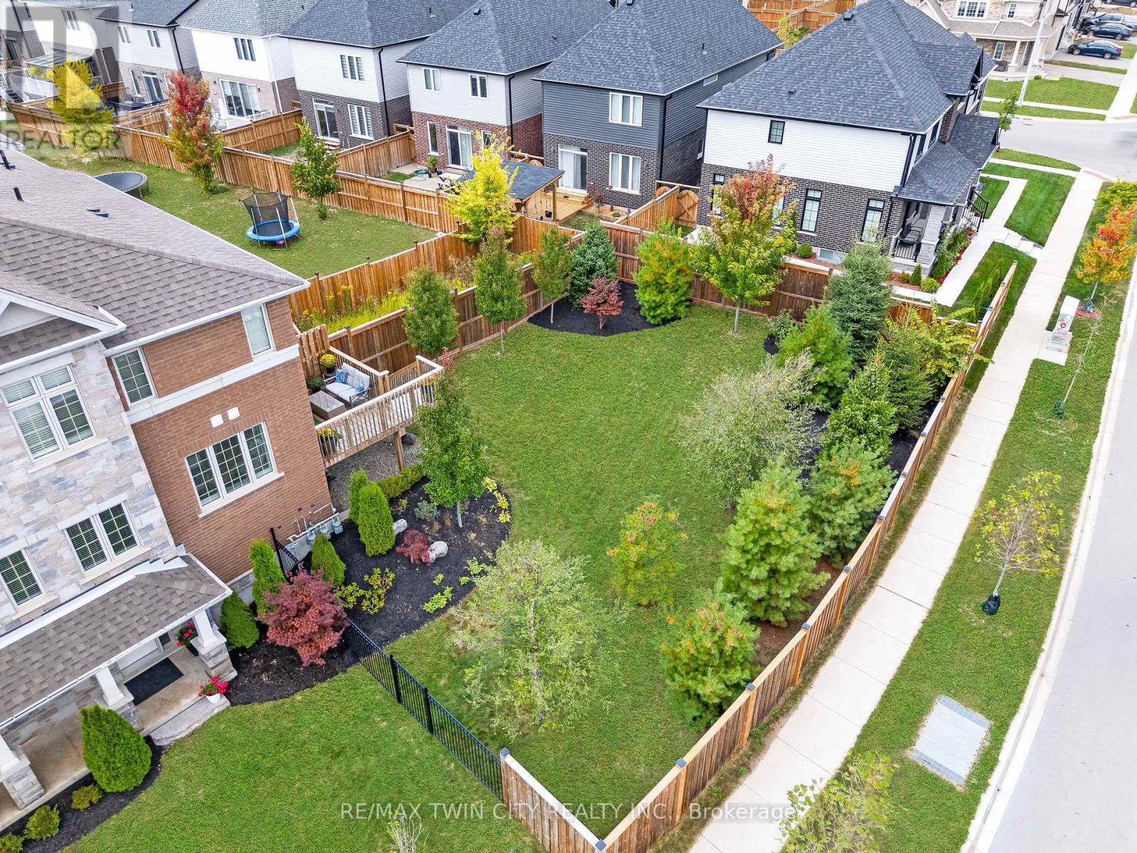 41 Sportsman Hill Street, Kitchener, Ontario  N2P 0J4 - Photo 38 - X12676504