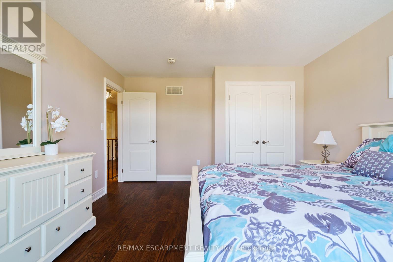 8952 Black Forest Crescent, Niagara Falls (Forestview), Ontario  L2H 0M8 - Photo 23 - X12676542