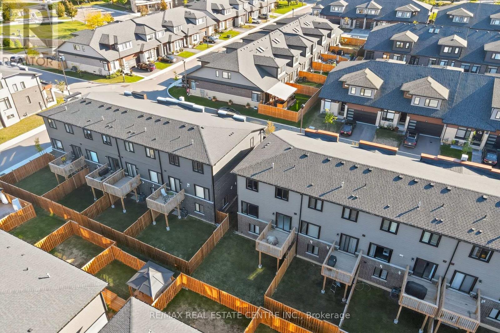 47 Bensley Lane, Hamilton, Ontario  L9C 0E7 - Photo 32 - X12676582