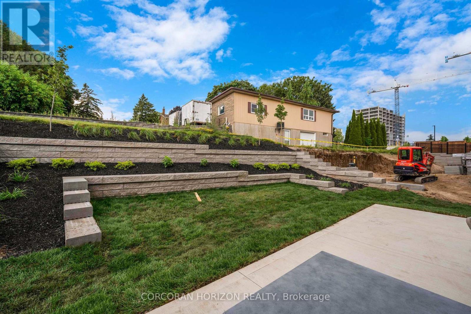 452 Westhaven Street, Waterloo, Ontario  N2T 0A4 - Photo 41 - X12676674