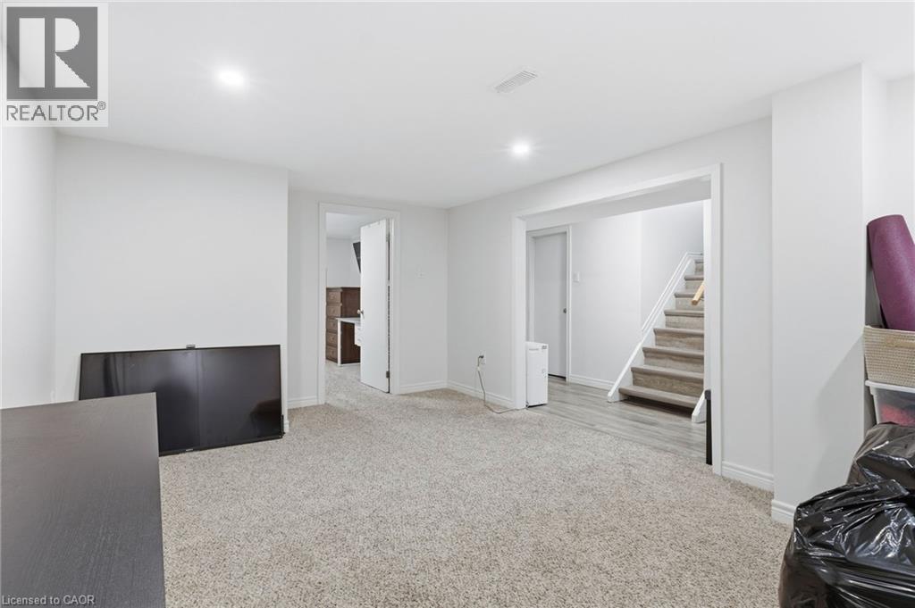 27 Blenheim Drive, Stoney Creek, Ontario  L8E 1W1 - Photo 24 - 40797049