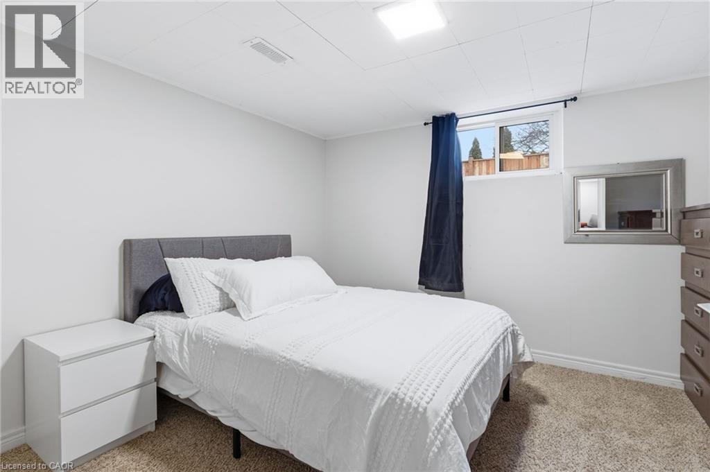 27 Blenheim Drive, Stoney Creek, Ontario  L8E 1W1 - Photo 30 - 40797049