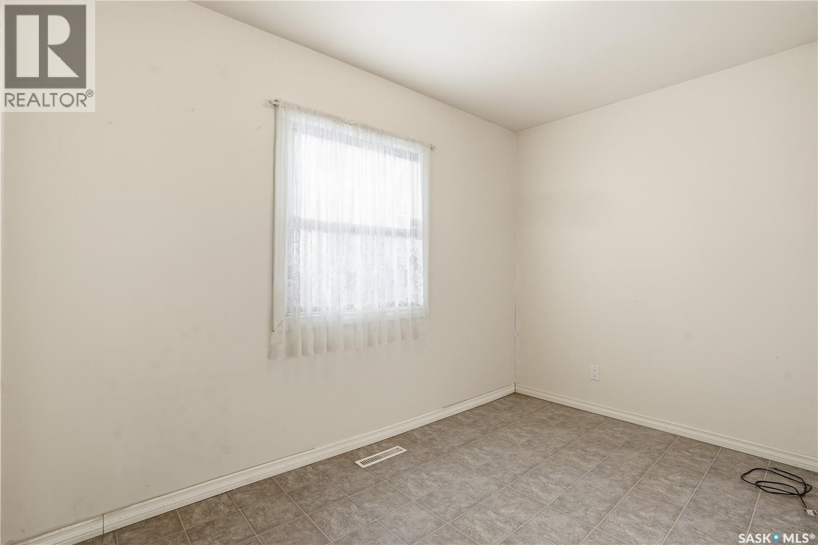 3921 Qu'appelle Drive, Regina, Saskatchewan  S4S 0E1 - Photo 28 - SK026440