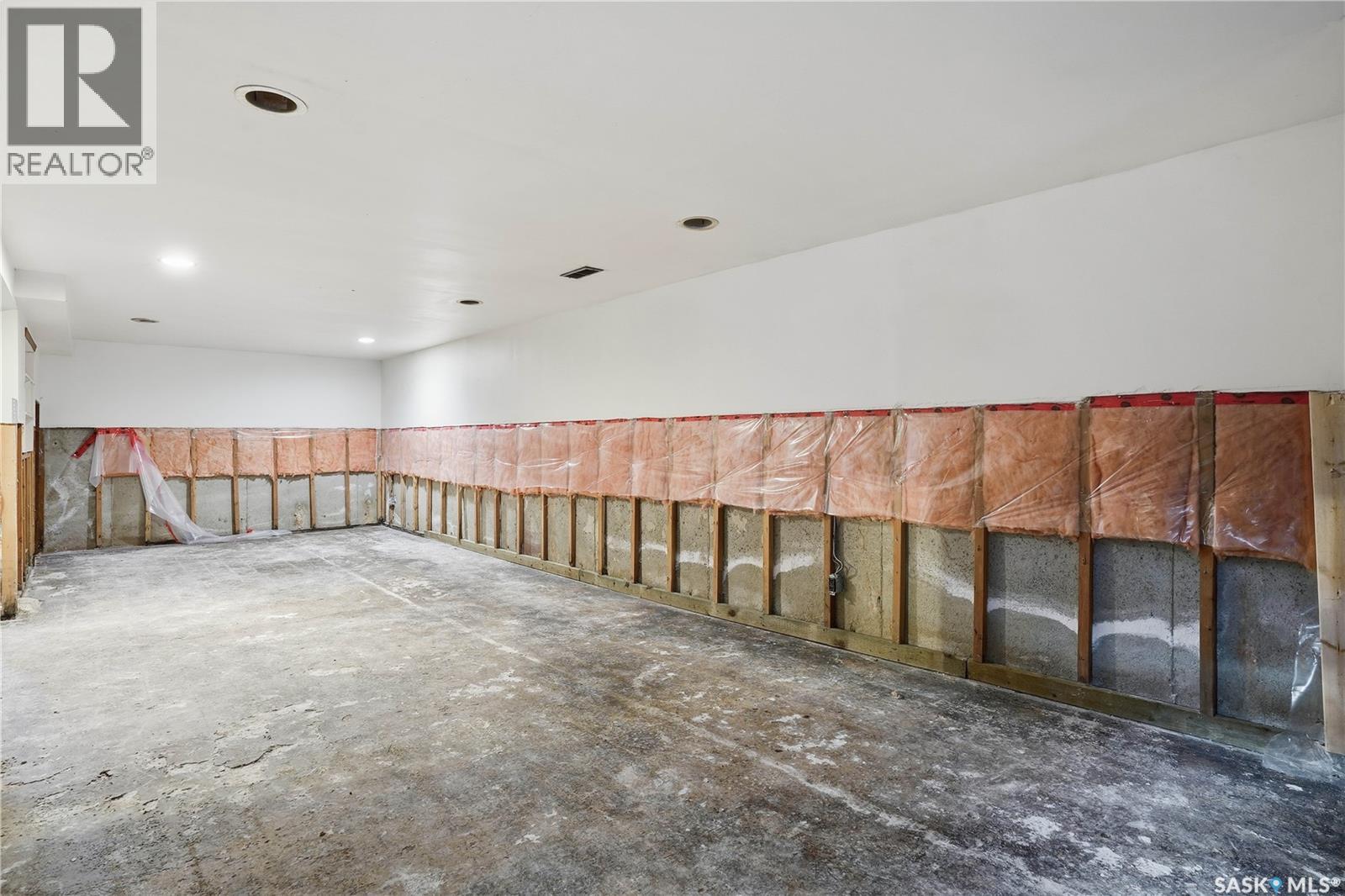 3921 Qu'appelle Drive, Regina, Saskatchewan  S4S 0E1 - Photo 34 - SK026440