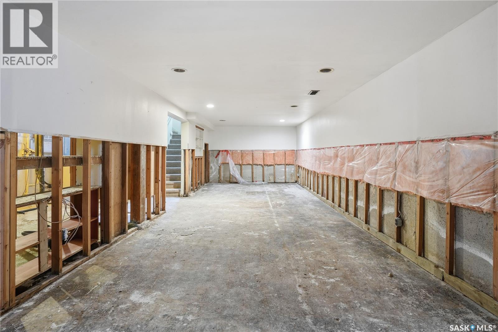 3921 Qu'appelle Drive, Regina, Saskatchewan  S4S 0E1 - Photo 35 - SK026440