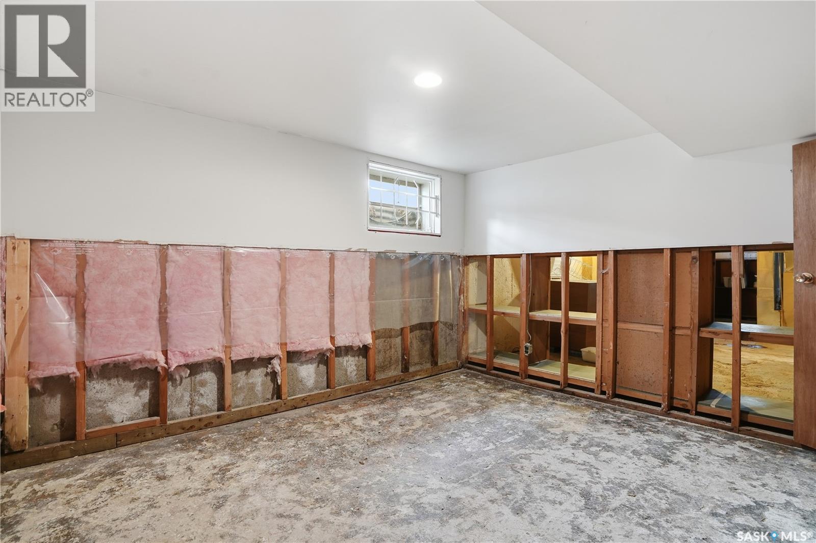 3921 Qu'appelle Drive, Regina, Saskatchewan  S4S 0E1 - Photo 36 - SK026440