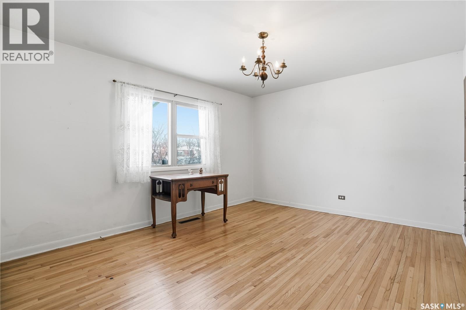 3921 Qu'appelle Drive, Regina, Saskatchewan  S4S 0E1 - Photo 9 - SK026440