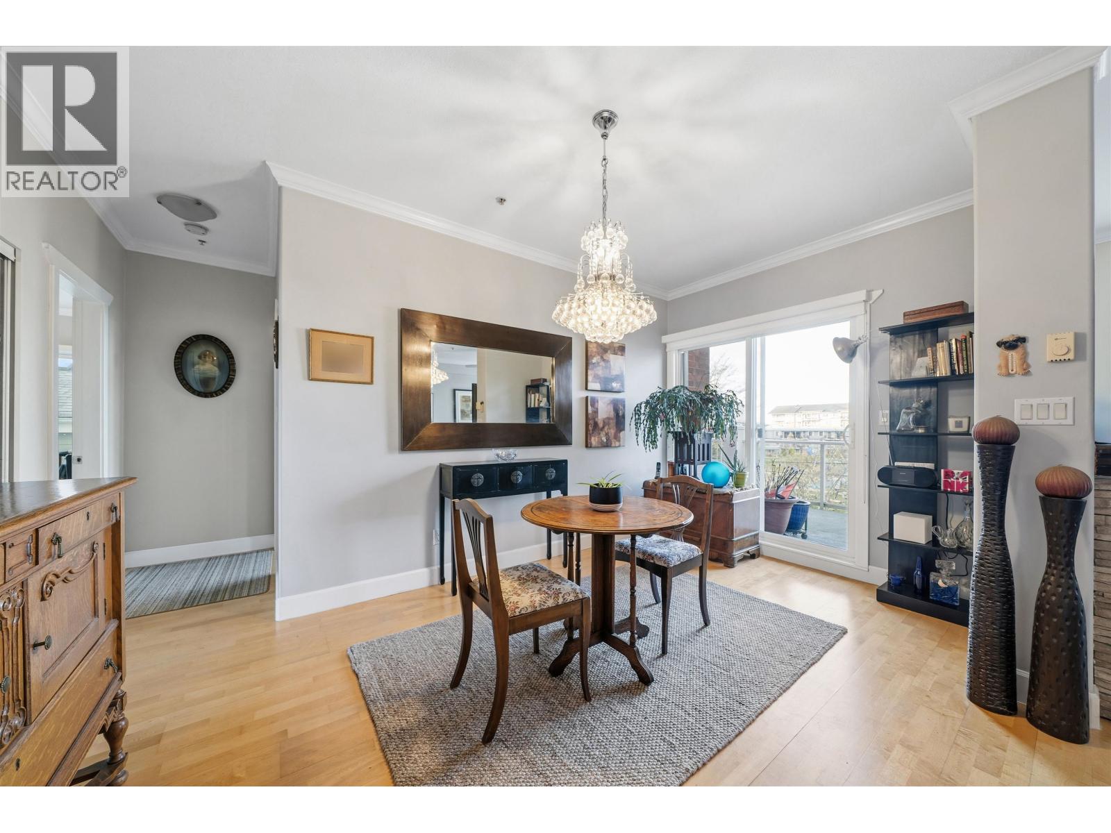 318 4280 MONCTON STREET, Richmond, British Columbia