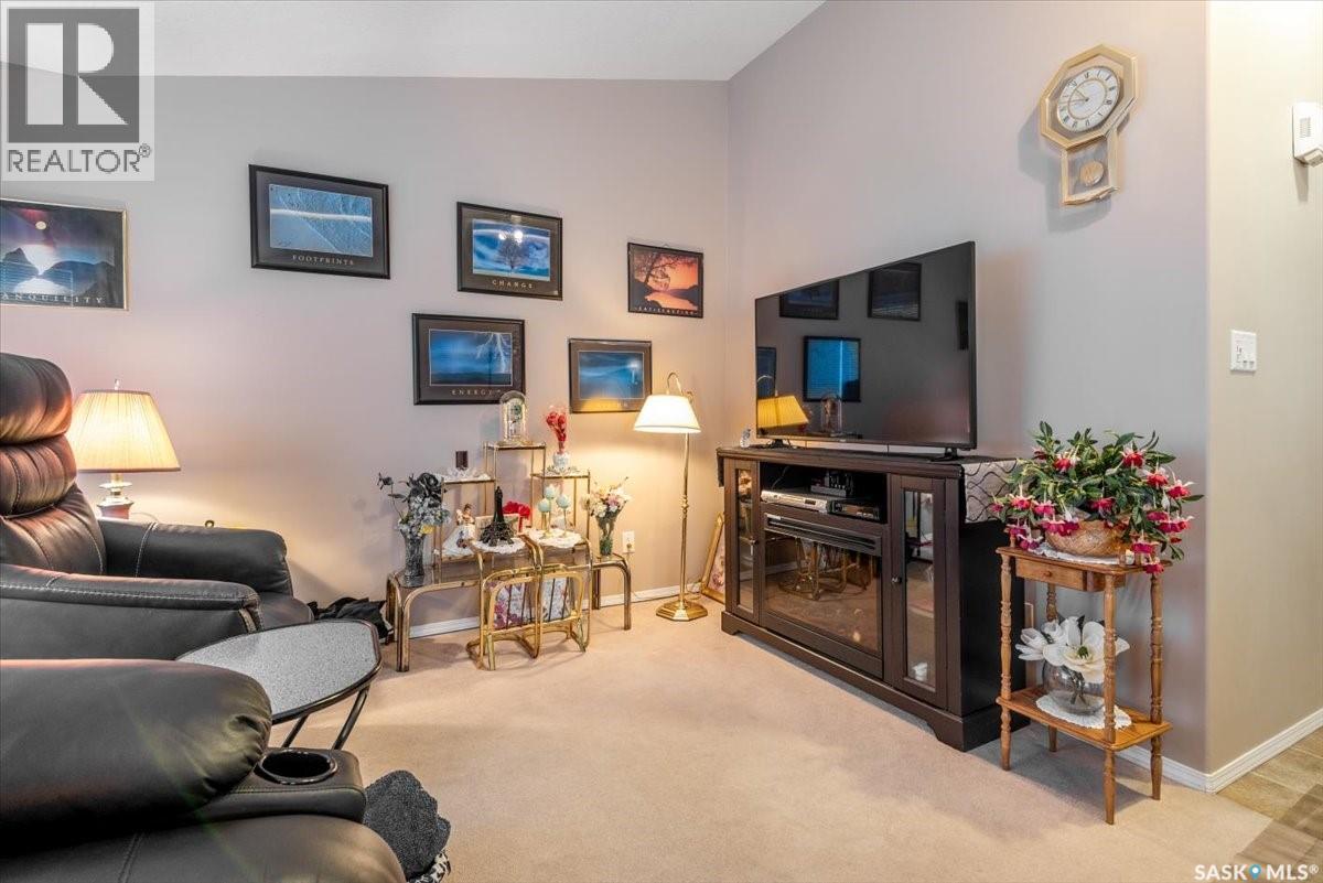 1007 Cypress Way, Regina, Saskatchewan  S4X 4R5 - Photo 6 - SK026422