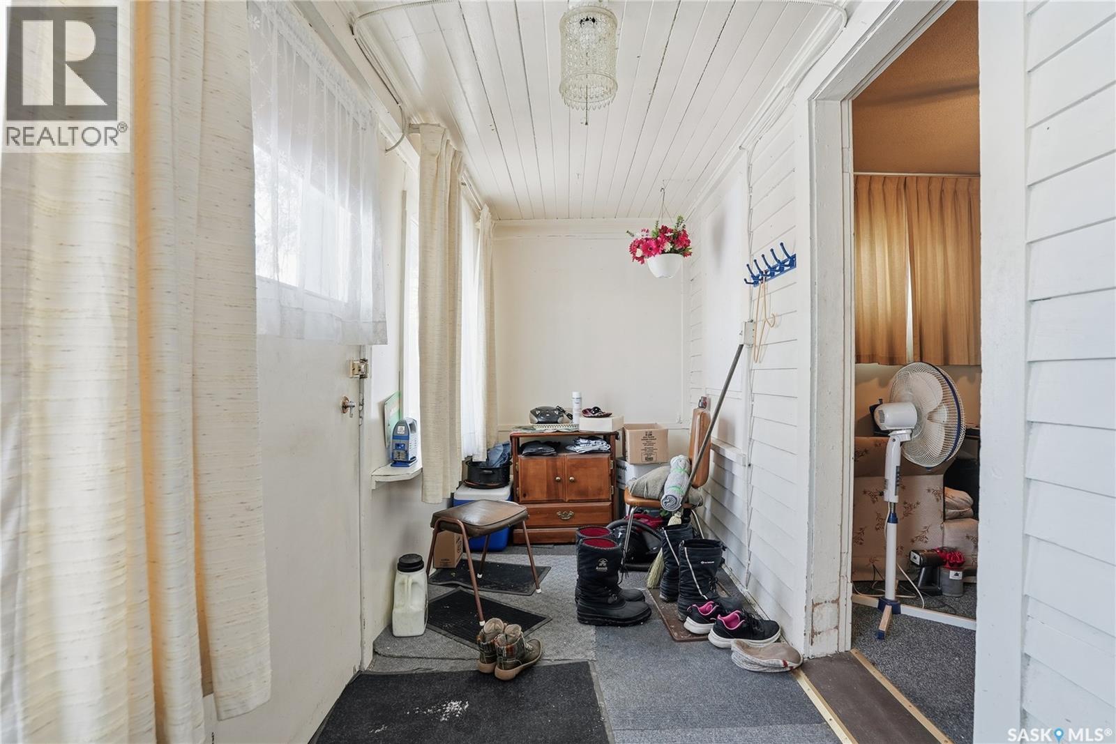 129 K Avenue S, Saskatoon, Saskatchewan  S7M 2C5 - Photo 3 - SK026302