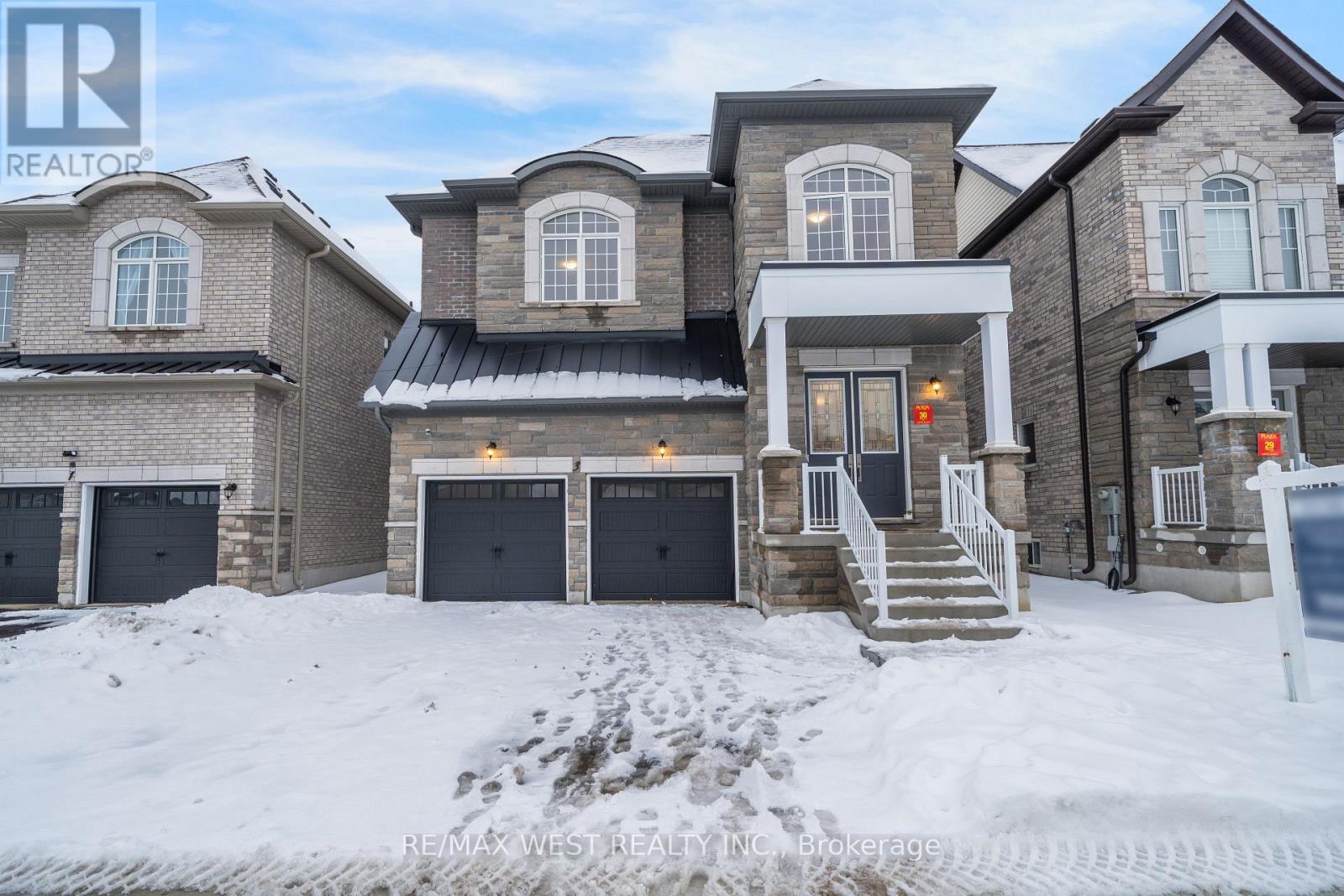 3 SPECIOSA STREET, Richmond Hill, Ontario