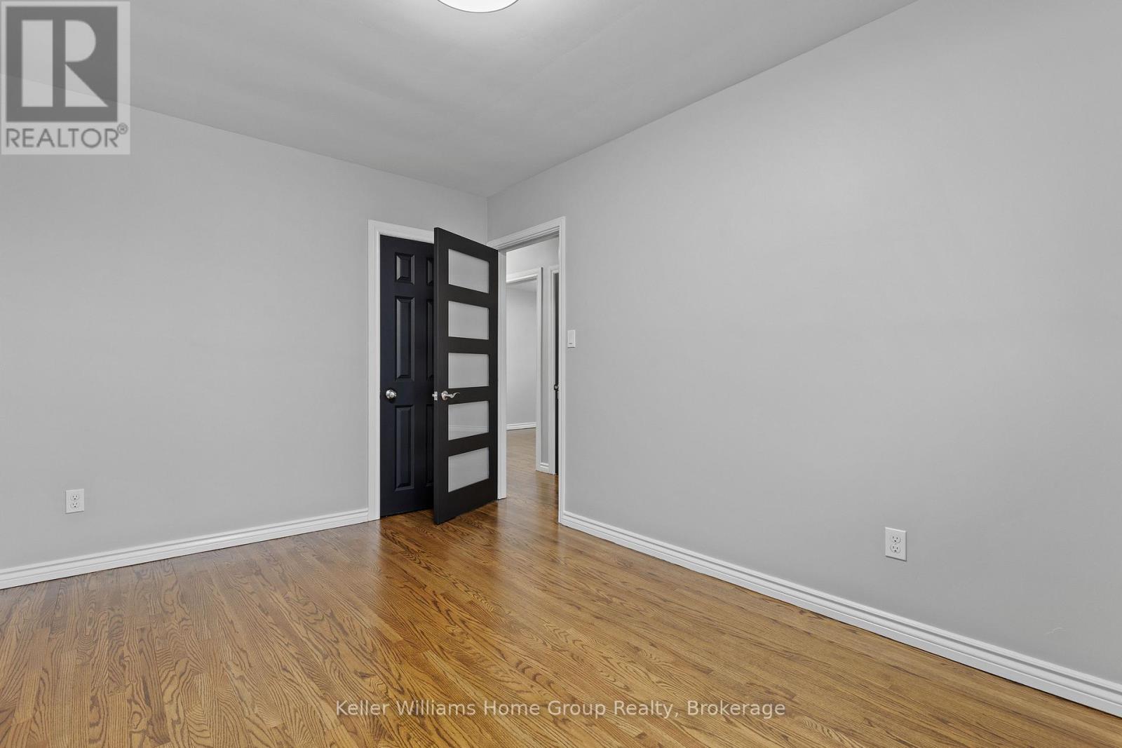 132 June Street, Hamilton, Ontario  L9A 2R9 - Photo 27 - X12676830