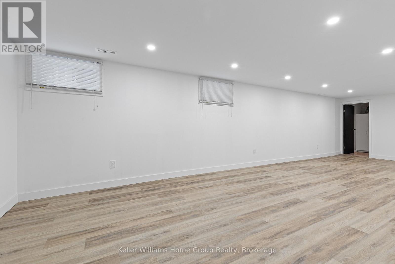 132 June Street, Hamilton, Ontario  L9A 2R9 - Photo 33 - X12676830