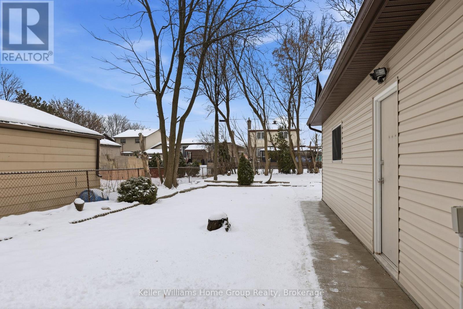 132 June Street, Hamilton, Ontario  L9A 2R9 - Photo 39 - X12676830