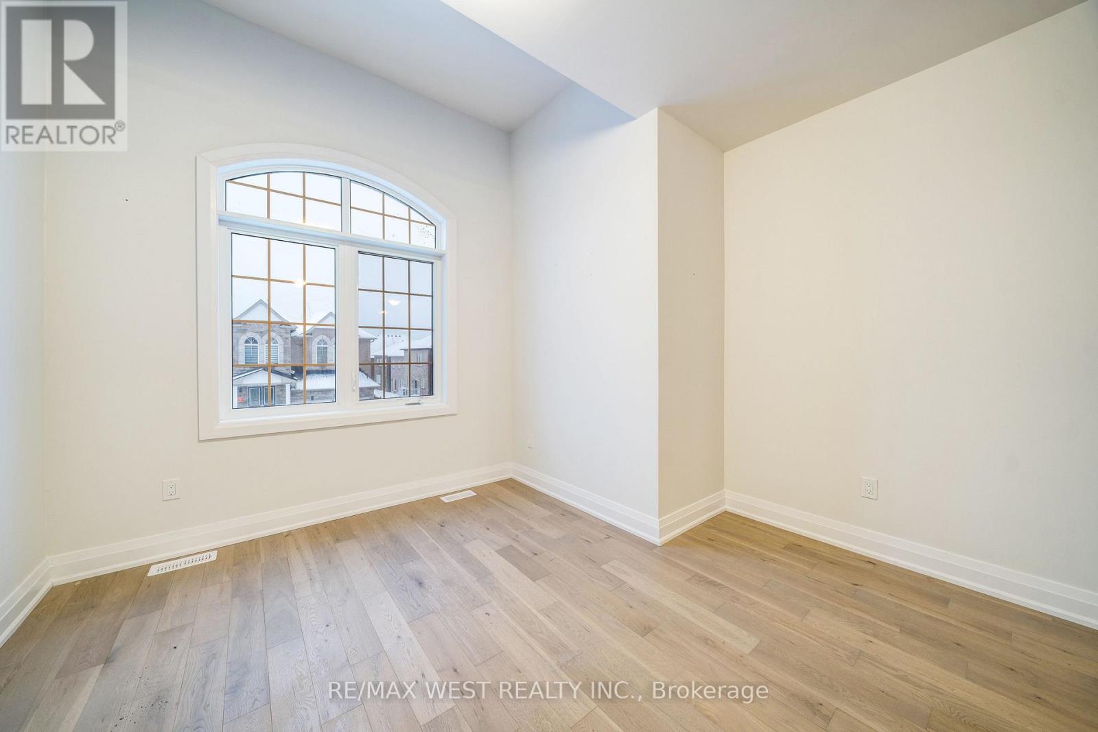 3 Speciosa Street, Richmond Hill, Ontario  L4E 2Y5 - Photo 20 - N12676574