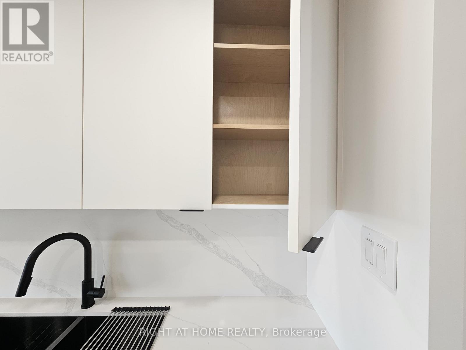 512 - 7460 Bathurst Street, Vaughan (Brownridge), Ontario  L4J 7K9 - Photo 11 - N12676648