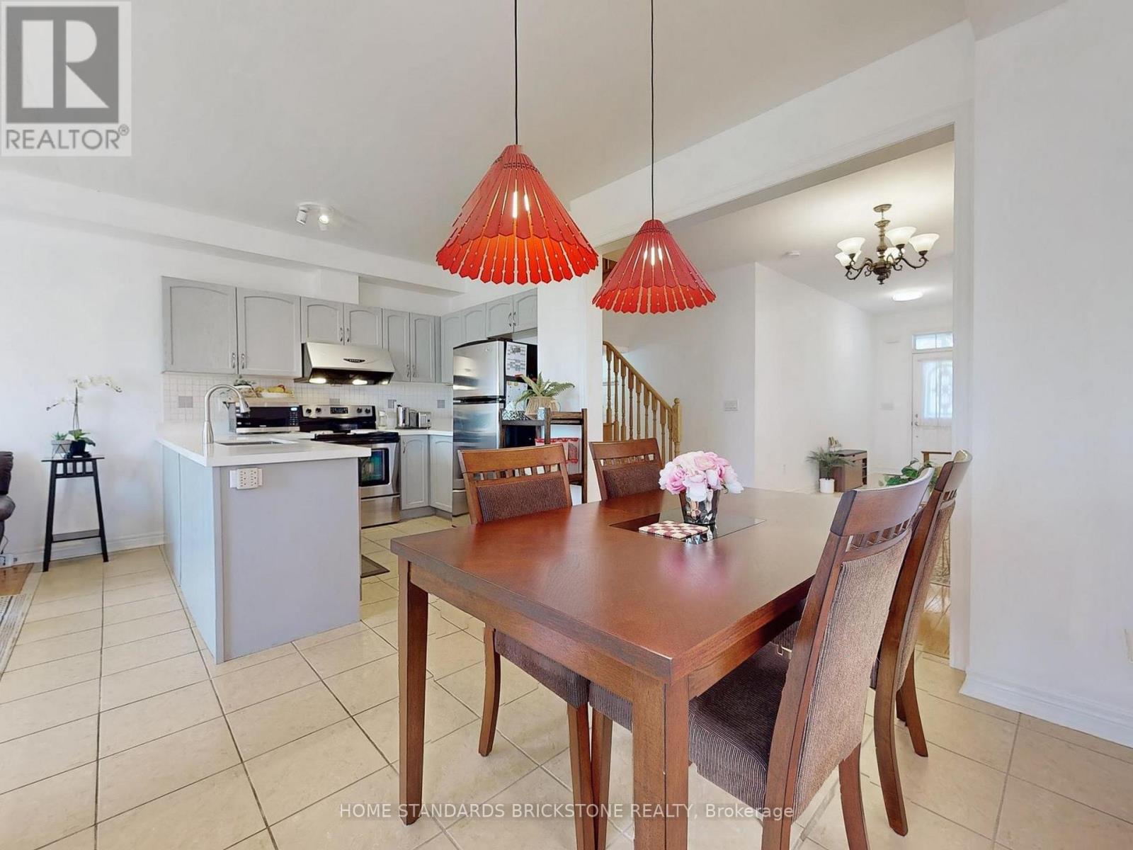 50 Versailles Crescent, Brampton, Ontario  L6P 3J9 - Photo 20 - W12473576