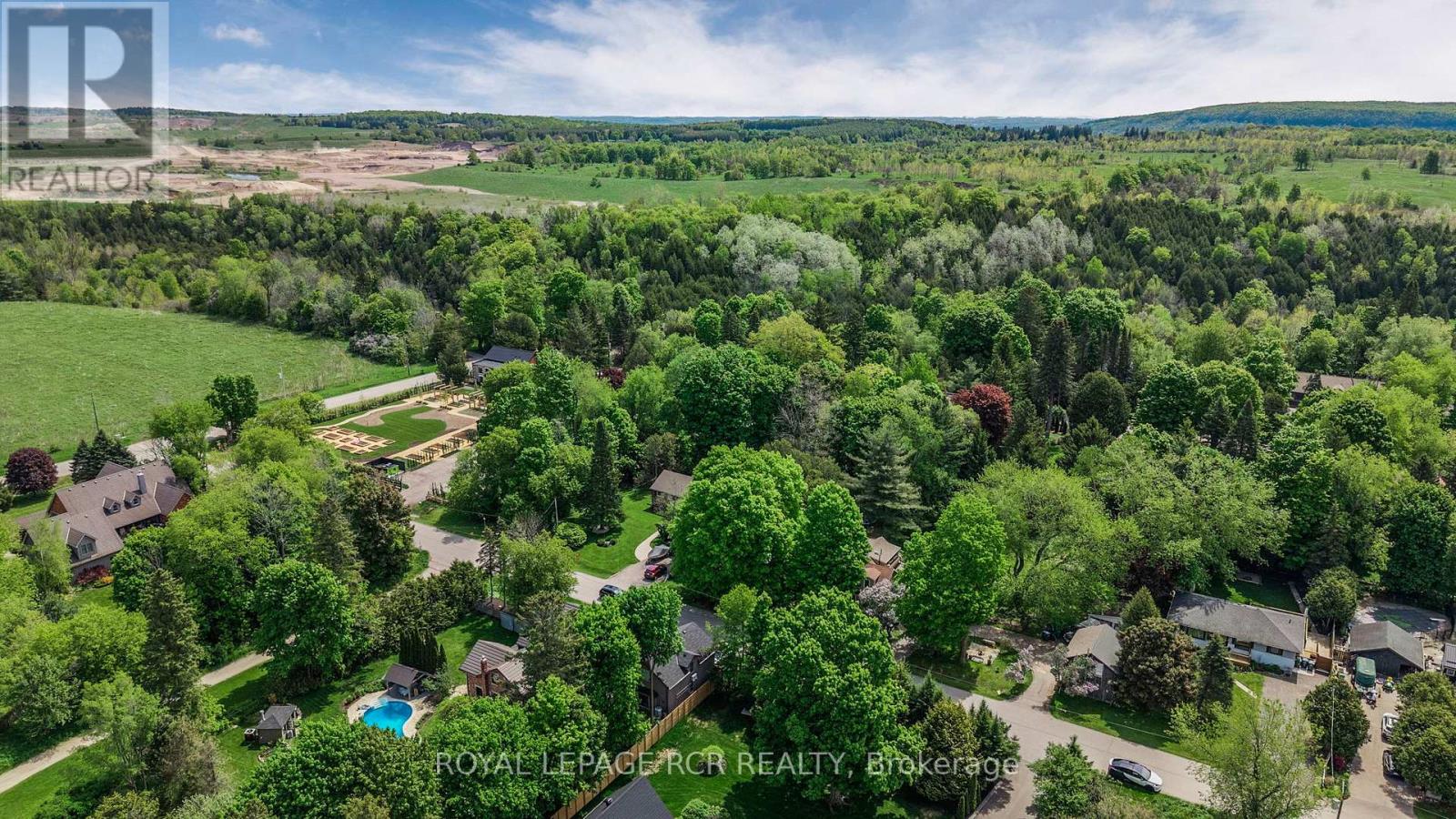 61 William Street E, Caledon, Ontario  L7K 1N7 - Photo 39 - W12168304