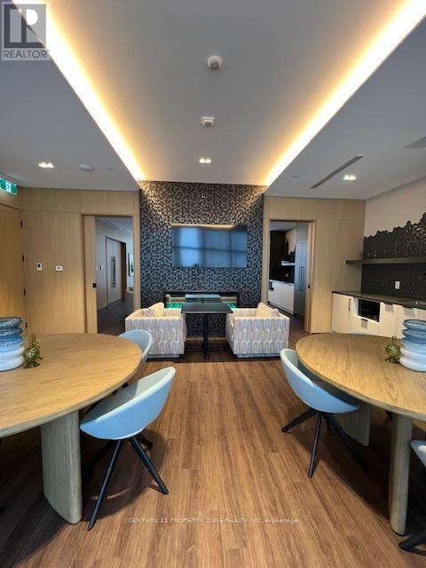 D707 - 720 Whitlock Avenue, Milton, Ontario  L9E 2B5 - Photo 36 - W12674904