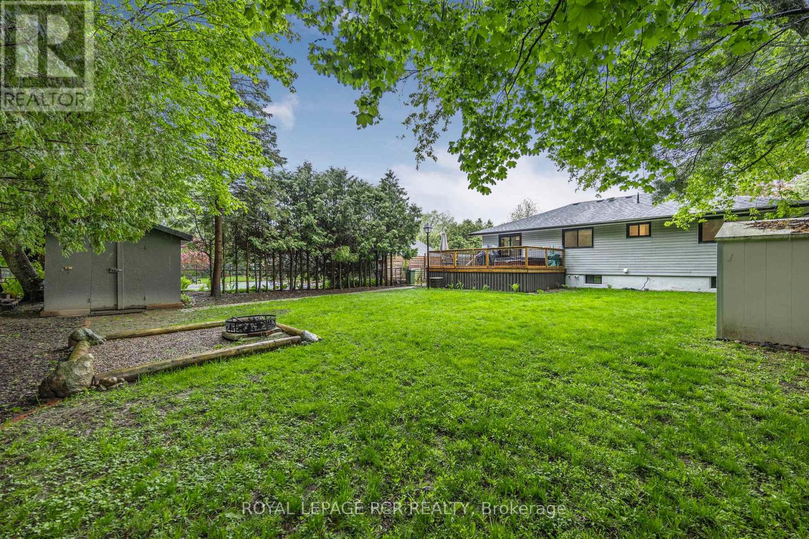 61 William Street E, Caledon, Ontario  L7K 1N7 - Photo 33 - W12168304