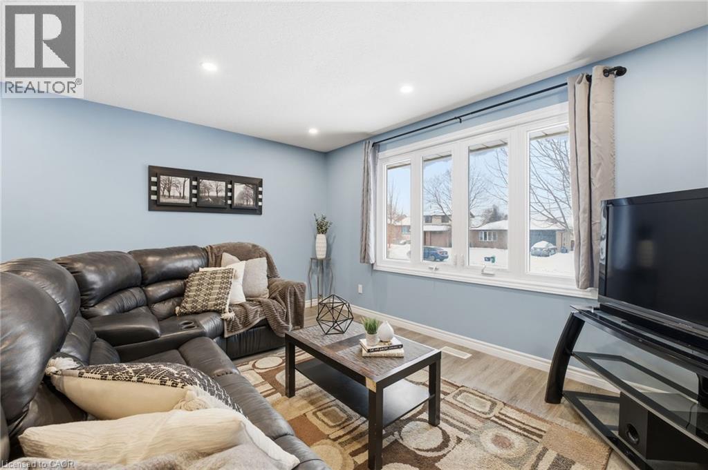 139 The Country Way, Kitchener, Ontario  N2E 2L1 - Photo 12 - 40796235