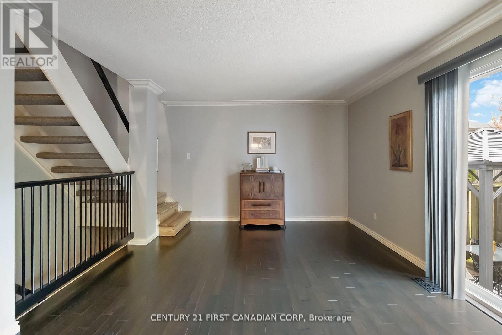 85 - 120 Centre Street, London South, Ontario  N6J 4X4 - Photo 3 - X12676782