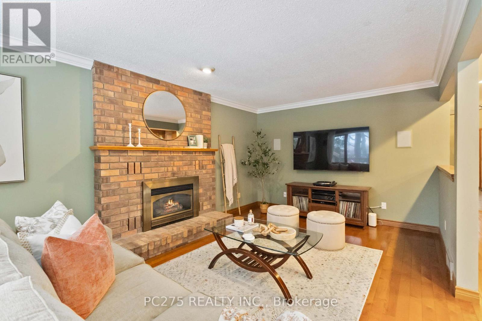 51 Mountainview Crescent, London South, Ontario  N6J 4M7 - Photo 13 - X12676812