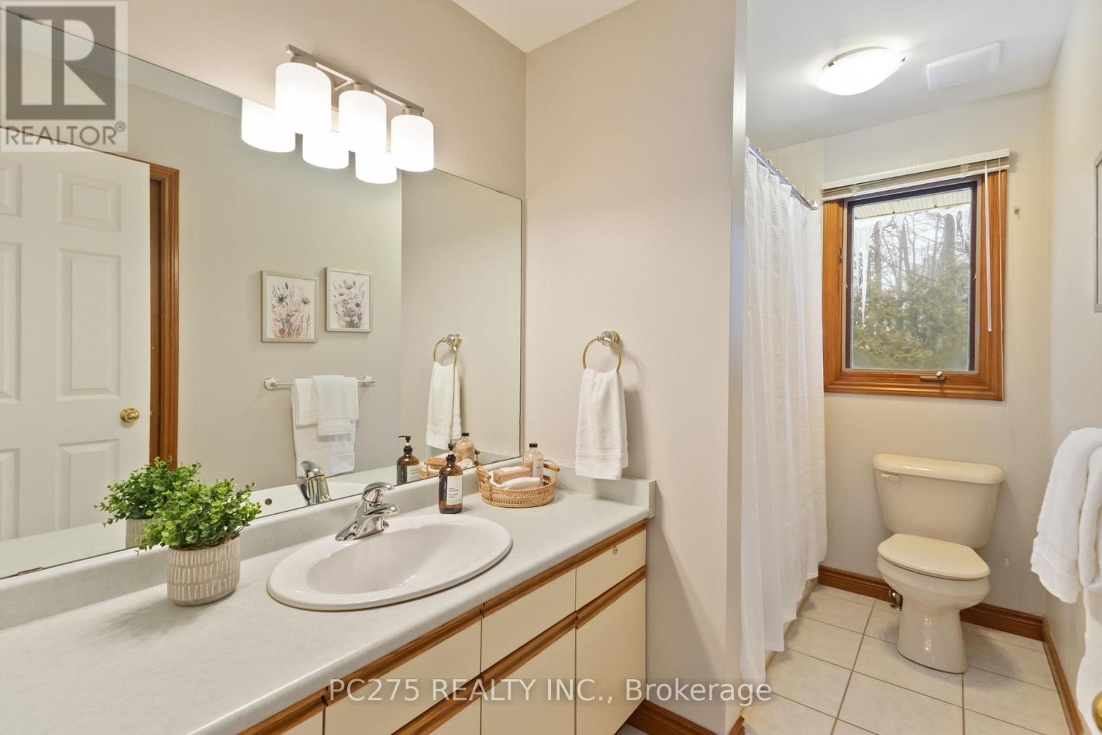 51 Mountainview Crescent, London South, Ontario  N6J 4M7 - Photo 29 - X12676812