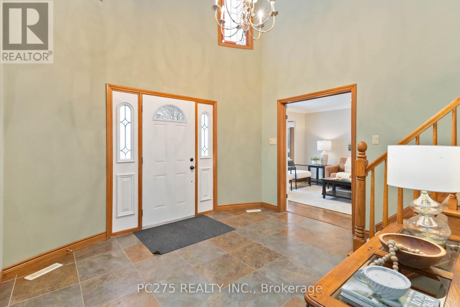 51 Mountainview Crescent, London South, Ontario  N6J 4M7 - Photo 5 - X12676812