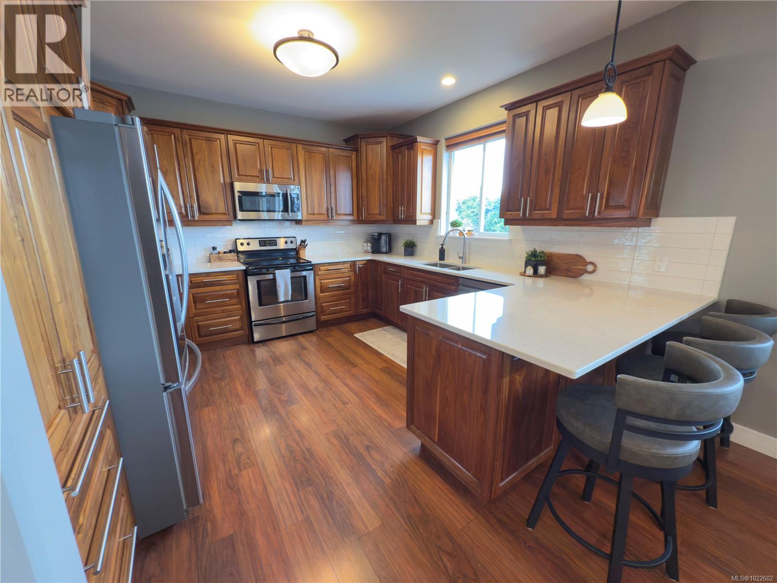 878 Erickson Rd, Campbell River, British Columbia  V9H 0B3 - Photo 3 - 1022602