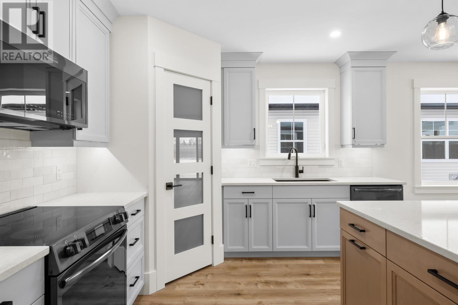 87 Samantha Lane, Cornwall, Prince Edward Island  C0A 1H0 - Photo 12 - 202526396