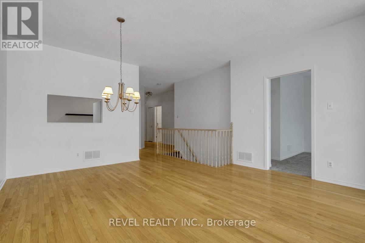 9 - 1240 Kilborn Place, Ottawa, Ontario  K1H 1B4 - Photo 10 - X12676746