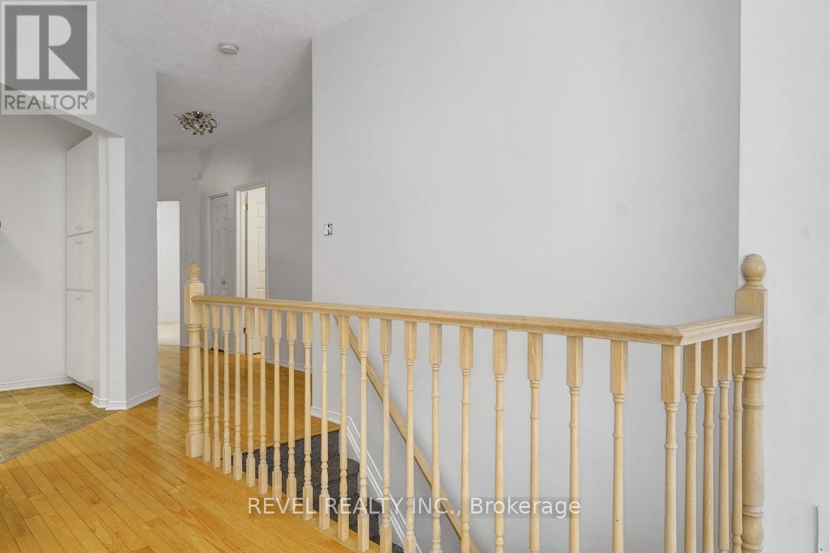 9 - 1240 Kilborn Place, Ottawa, Ontario  K1H 1B4 - Photo 11 - X12676746