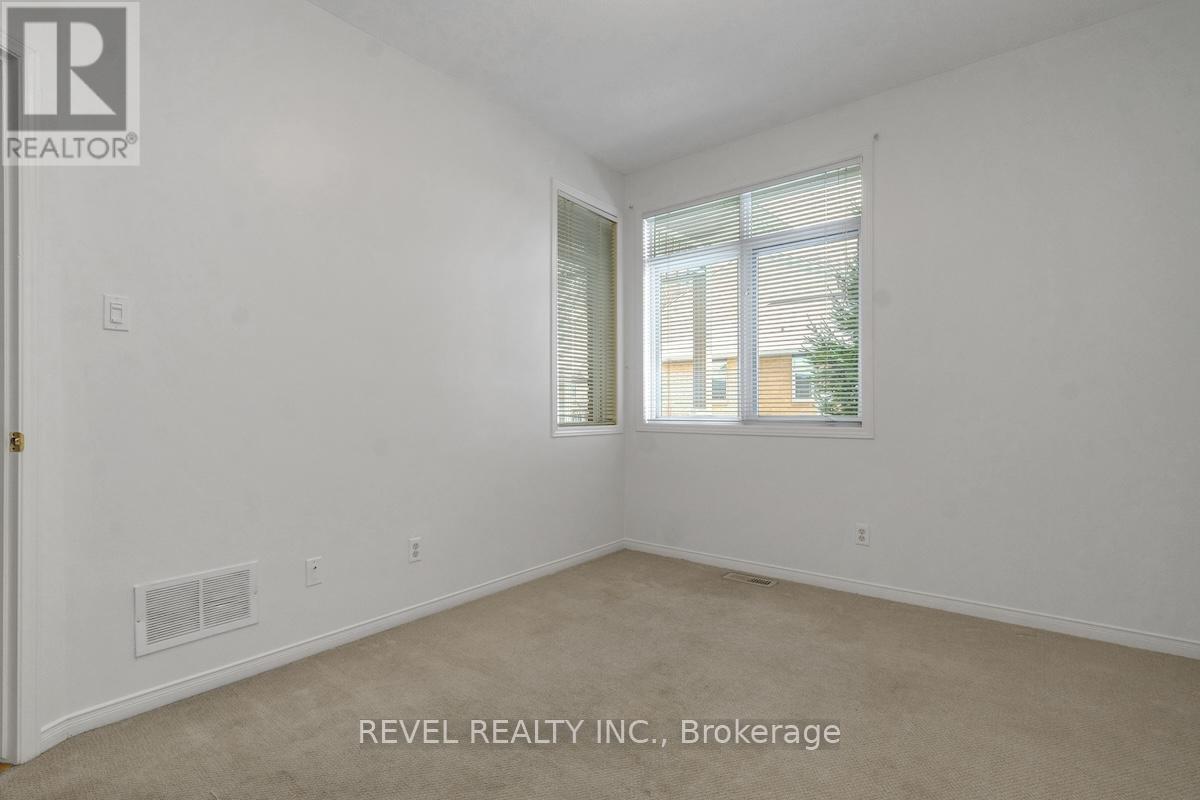 9 - 1240 Kilborn Place, Ottawa, Ontario  K1H 1B4 - Photo 25 - X12676746