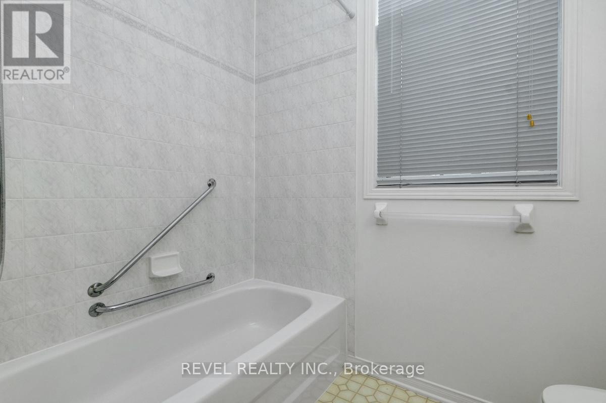 9 - 1240 Kilborn Place, Ottawa, Ontario  K1H 1B4 - Photo 28 - X12676746