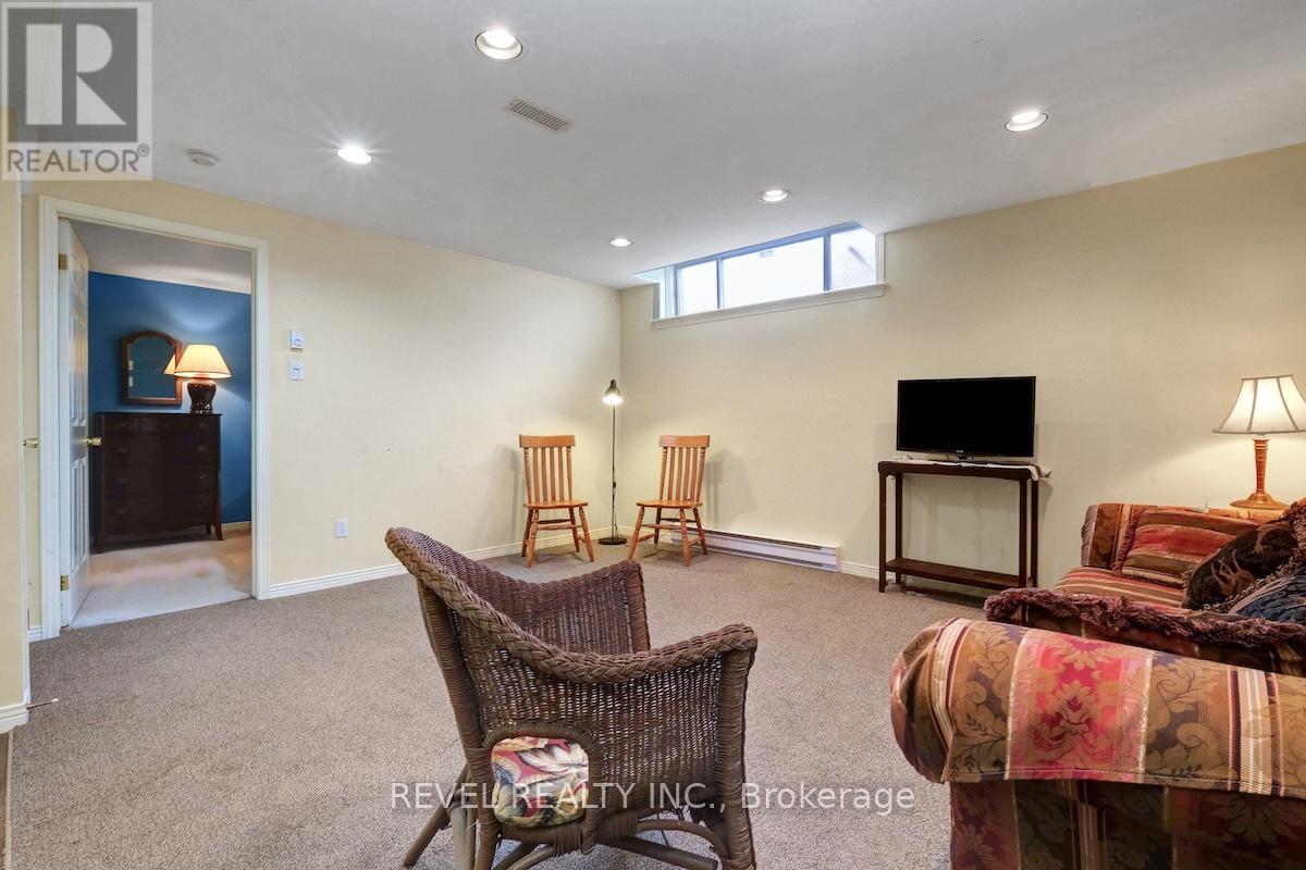 9 - 1240 Kilborn Place, Ottawa, Ontario  K1H 1B4 - Photo 31 - X12676746