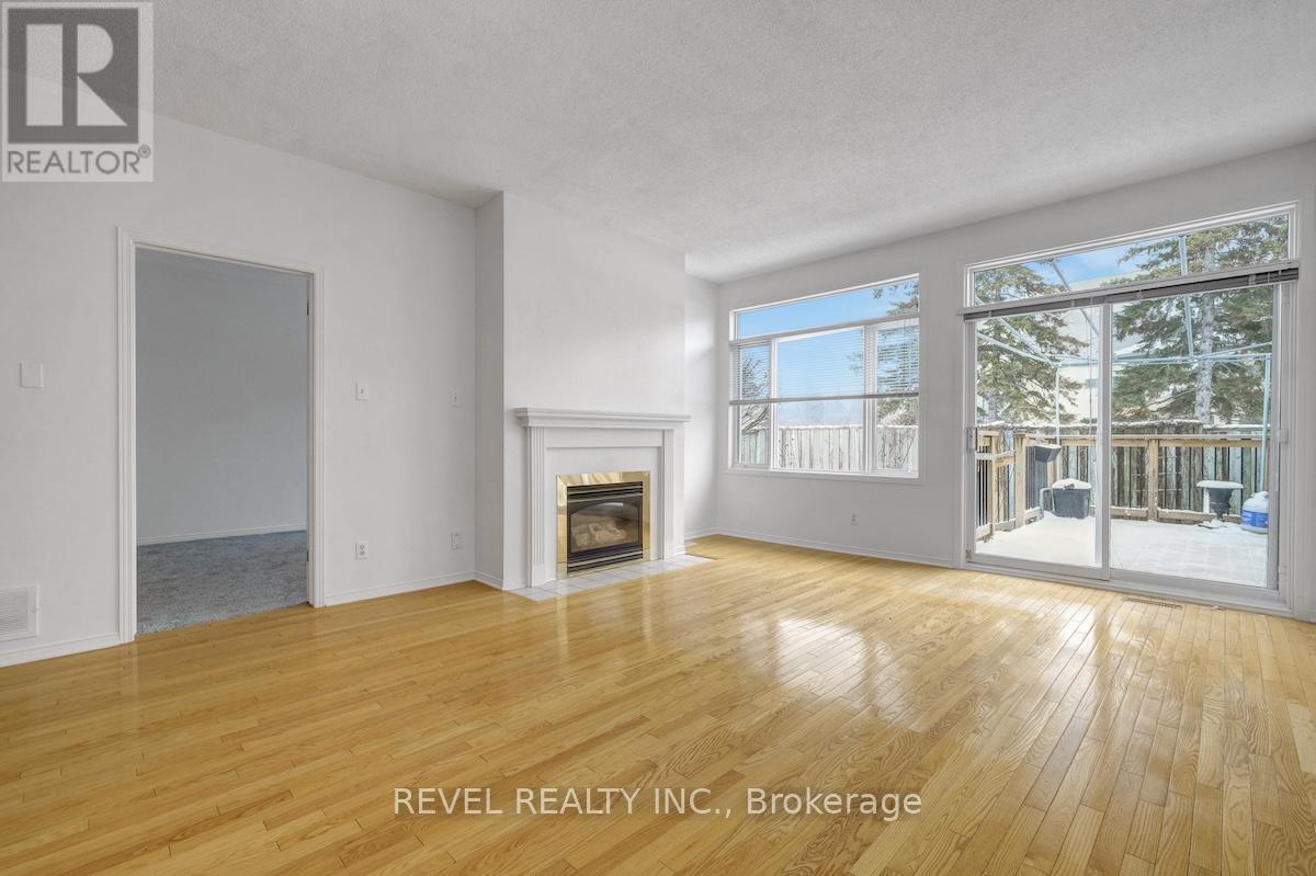 9 - 1240 Kilborn Place, Ottawa, Ontario  K1H 1B4 - Photo 5 - X12676746