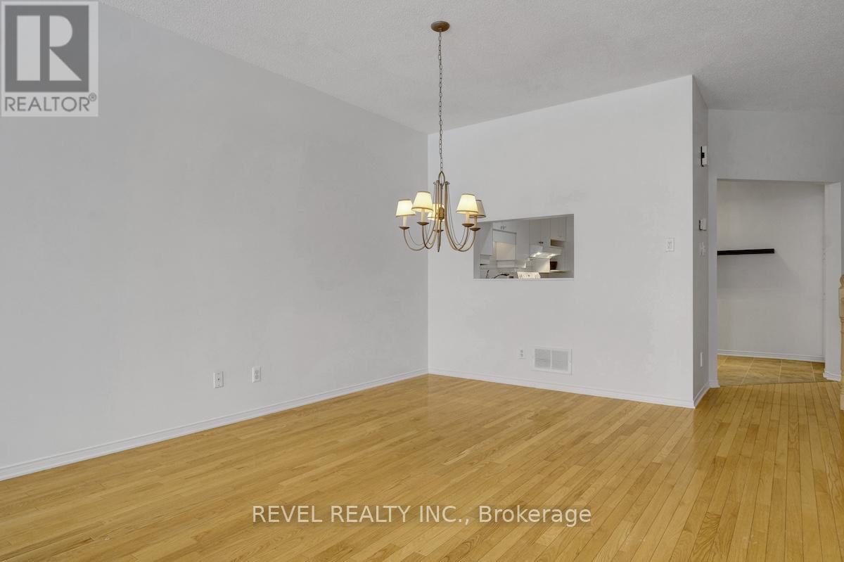 9 - 1240 Kilborn Place, Ottawa, Ontario  K1H 1B4 - Photo 9 - X12676746