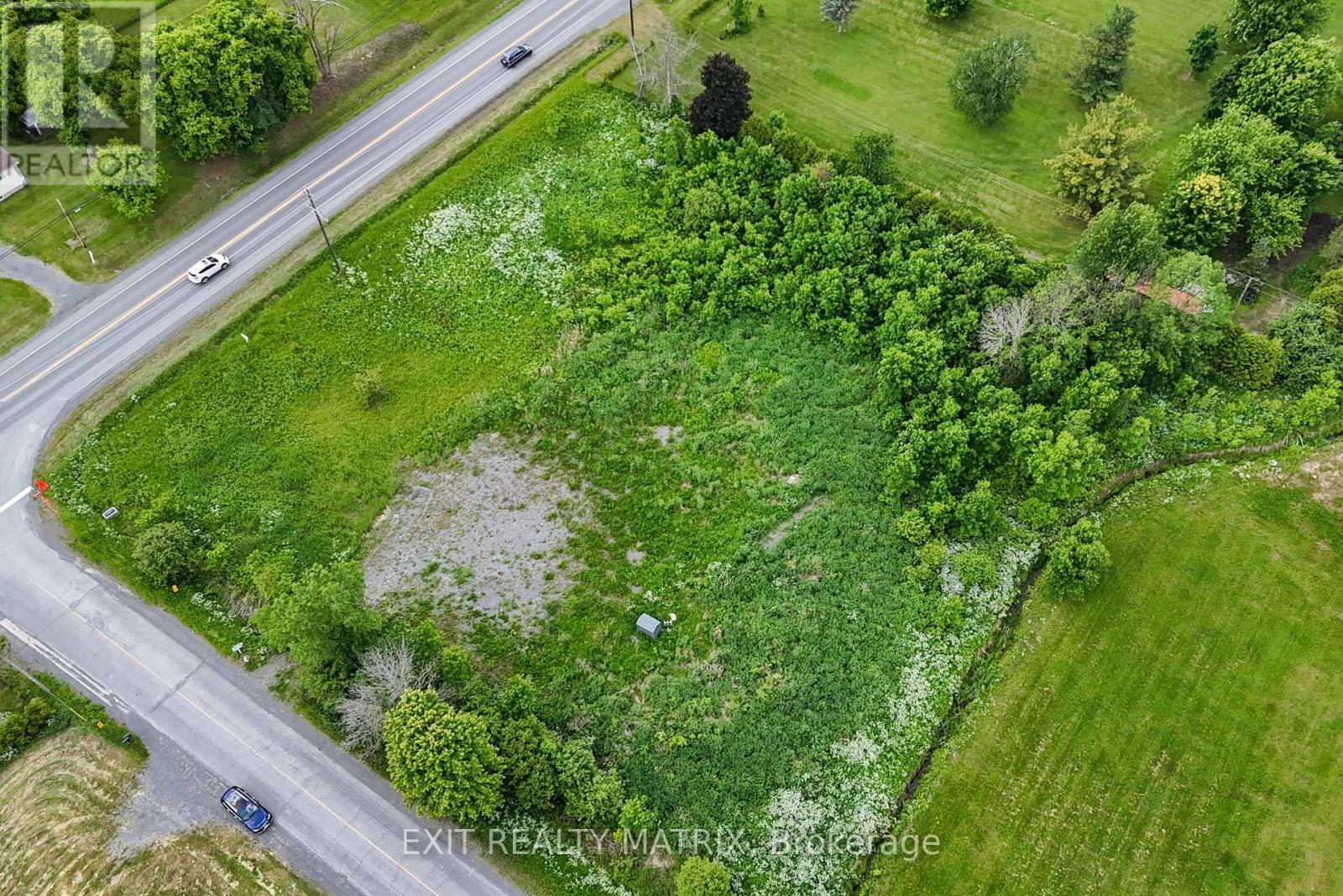 20373 Eigg Road, North Glengarry, Ontario  K0C 1A0 - Photo 3 - X12676770