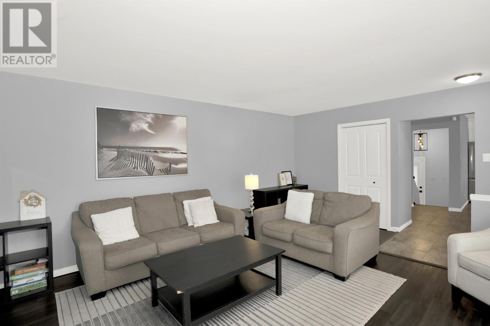 582 Dalhousie Dr, Thunder Bay, Ontario  P7C 5P8 - Photo 2 - TB2600026